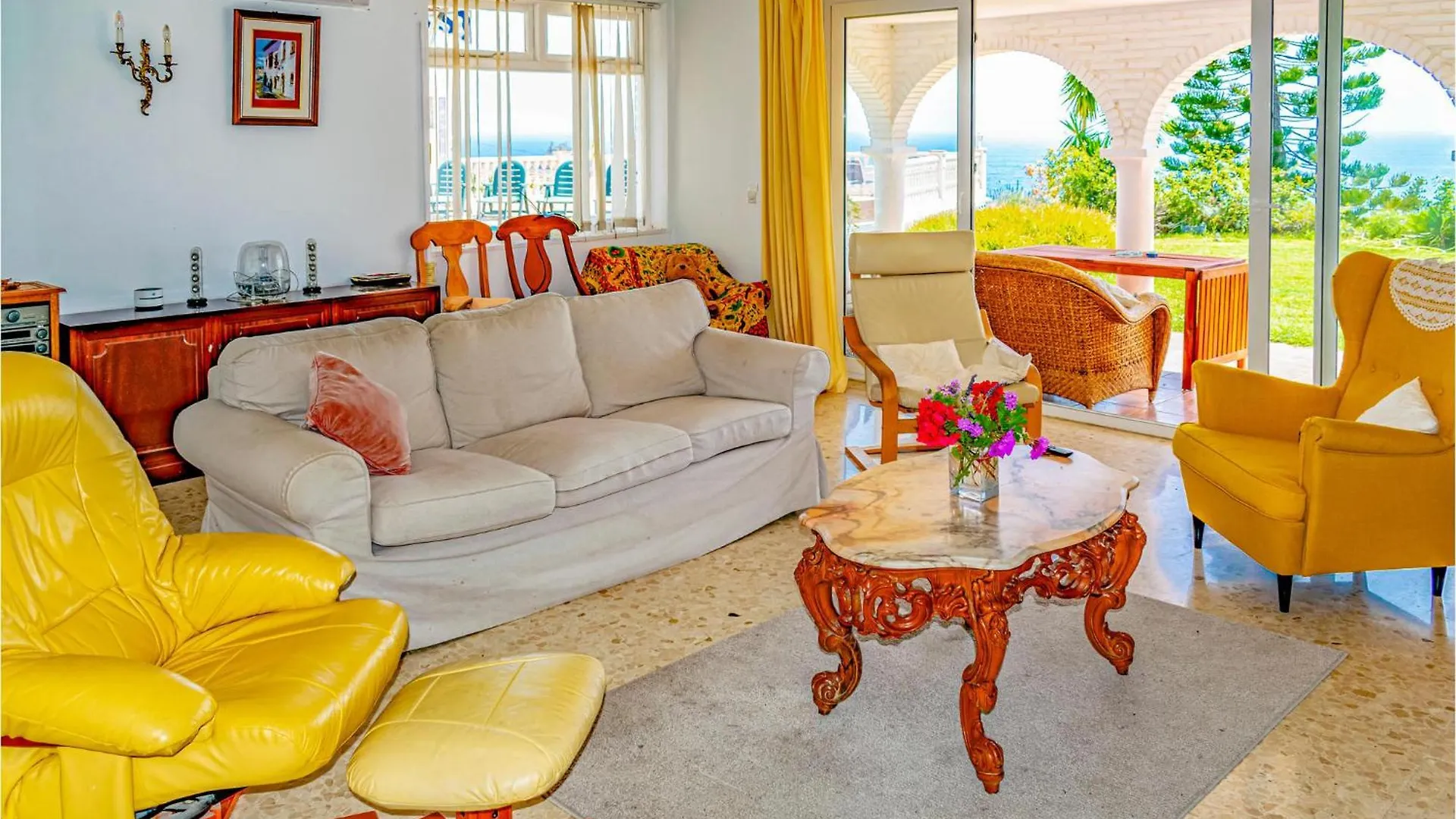 Holiday home Beautiful Home In Urbanizacion La Capell Torremuelle