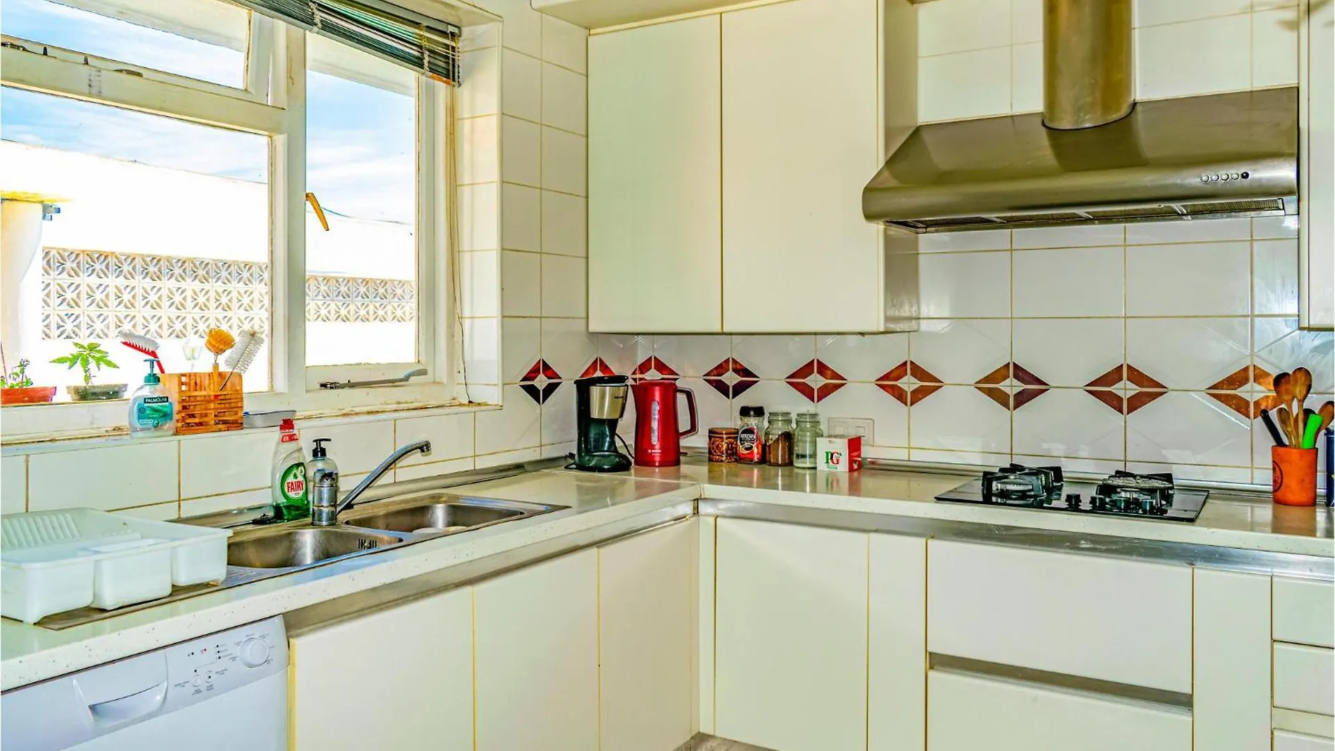 Holiday home Beautiful Home In Urbanizacion La Capell Torremuelle